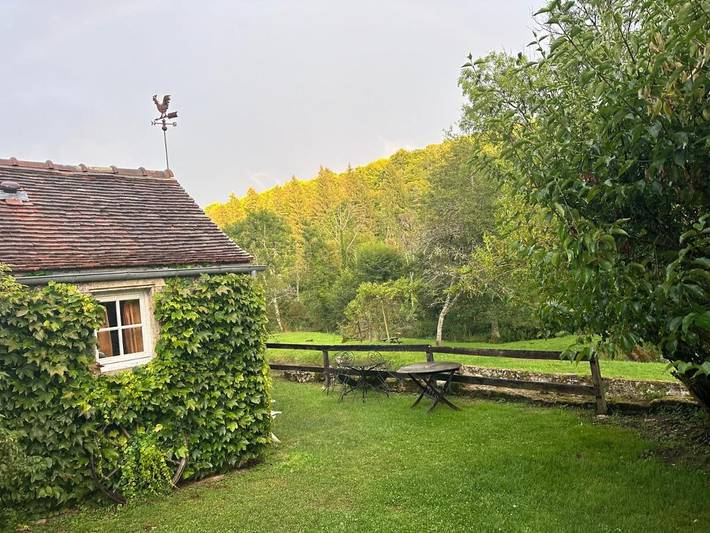 Chambre d’hôte pour 2 personnes, avec vue ainsi que piscine et jardin, animaux acceptés dans Parc national de forêts - 2