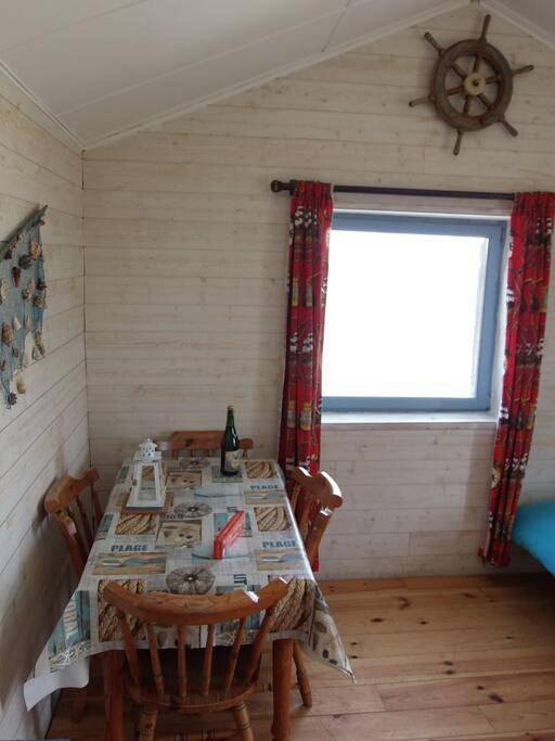 Location de vacances pour 4 personnes, avec jardin et vue, animaux acceptés à Courtils - 2