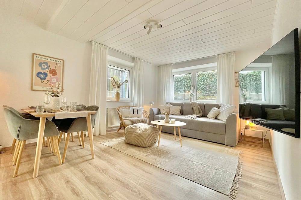 Ganze Wohnung, Stadt-Oase - Kliniken, Bali-T., Gop, Parkplatz , Netflix in Bad Oeynhausen, Wiehengebirge