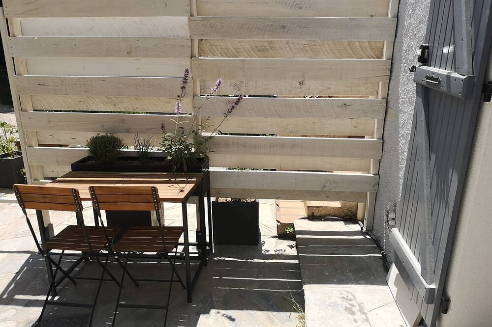 Appartamento intero, Studio in stile industriale in Barbaggio, Calvi e dintorni