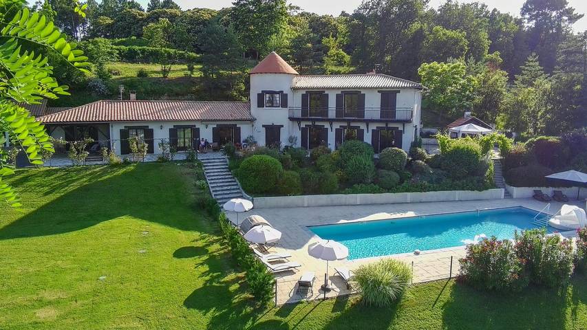 Gîte pour 5 personnes, avec Terrasse à Razac-sur-l'Isle