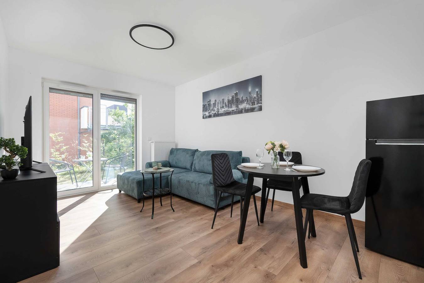 Apartamento entero, Stodolna 6 | Wrocław | White Apartment | Parking in Breslavia, Lower Silesia