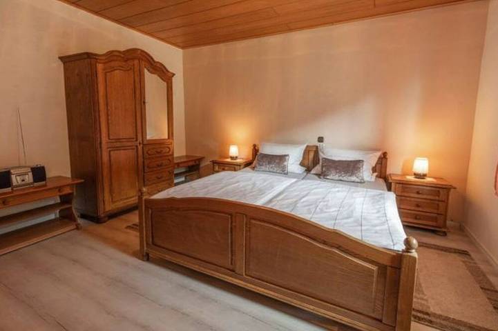 Gîte pour 5 personnes, avec balcon à Waischenfeld - 4