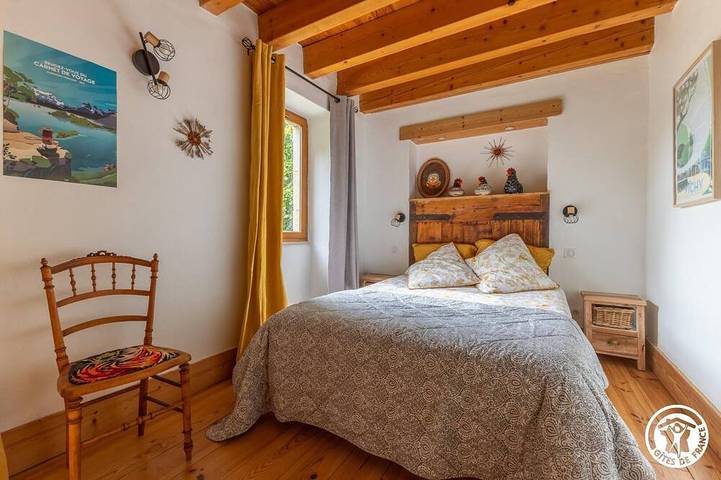 Location de vacances pour 4 personnes, avec balcon et jardin à Chaptuzat - 2