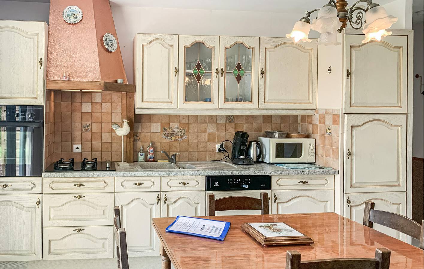 Holiday home for 5 people with garden in Gueschart, Abbeville region