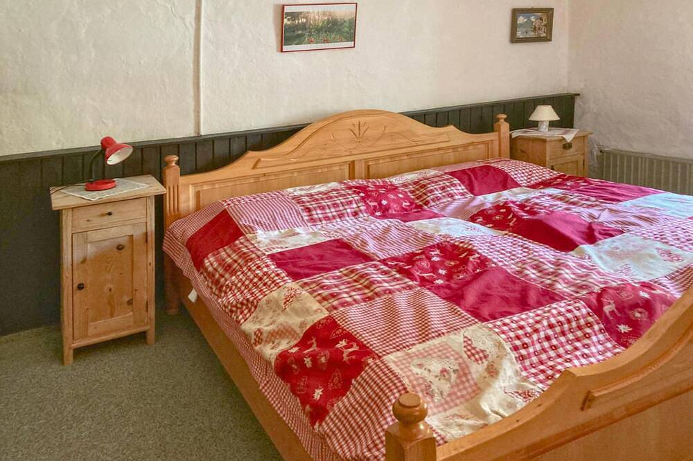 Ferienhaus mit einzigartiger Aussicht in Bayern in Zenting, Ostbayern