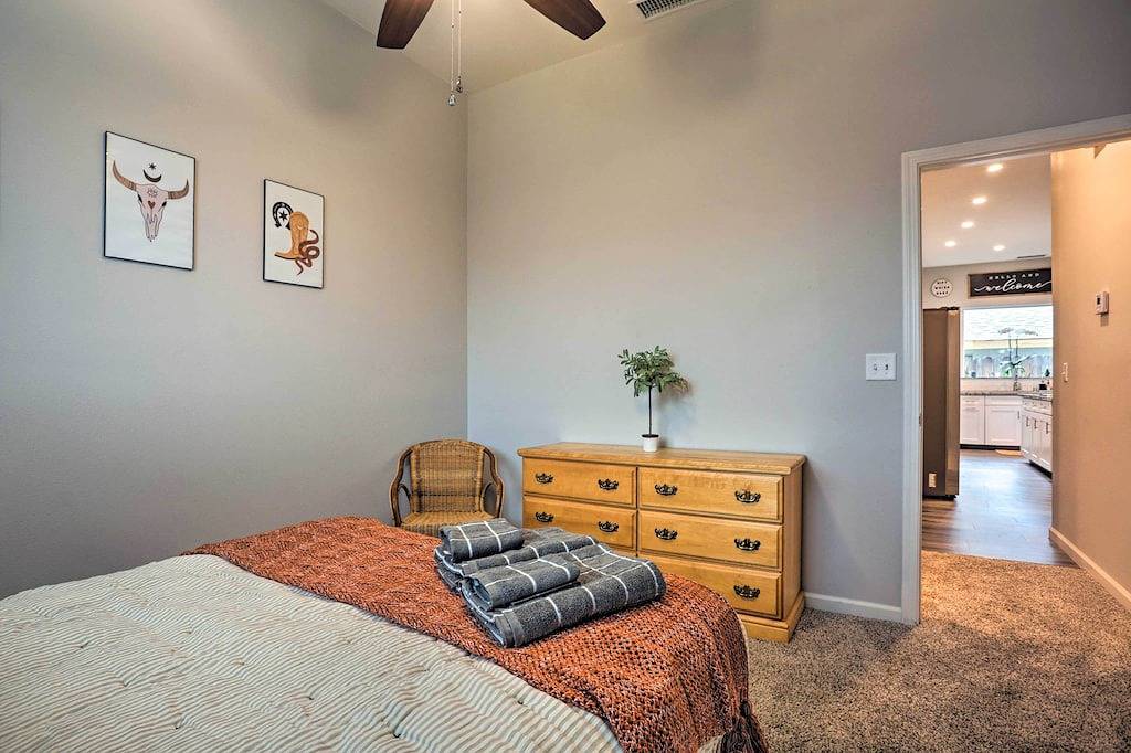 Stunning Clovis Home ~ 1 Mile to Old Town! in Clovis, Fresno County