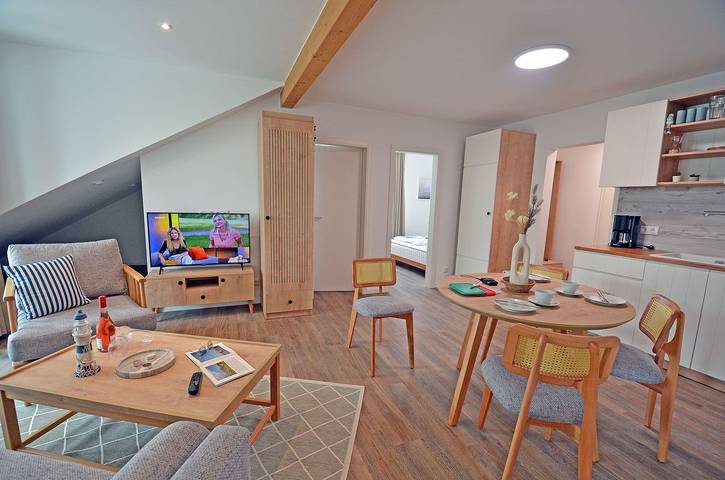 Appartement entier, Appartement de vacances pour 4 personnes avec vue sur le lac in Dranske, Région de Rügen