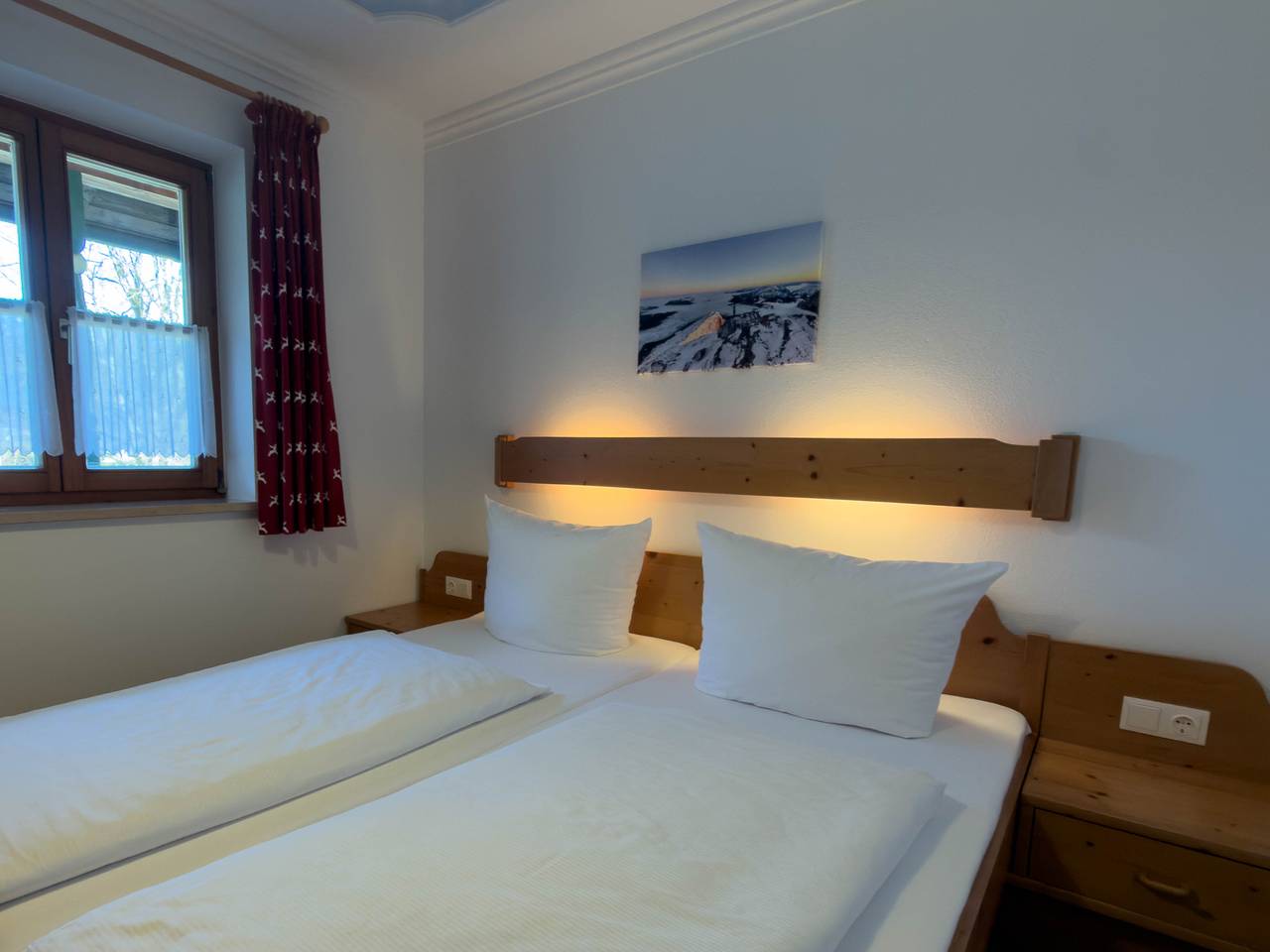 Ganze Ferienwohnung, Landhaus Waldhauser - Ferienwohnung Nr. 11, 1-2 Personen, 42 qm, 1 Schlafzimmer, Balkon in Schönau am Königssee, Berchtesgadener Alpen