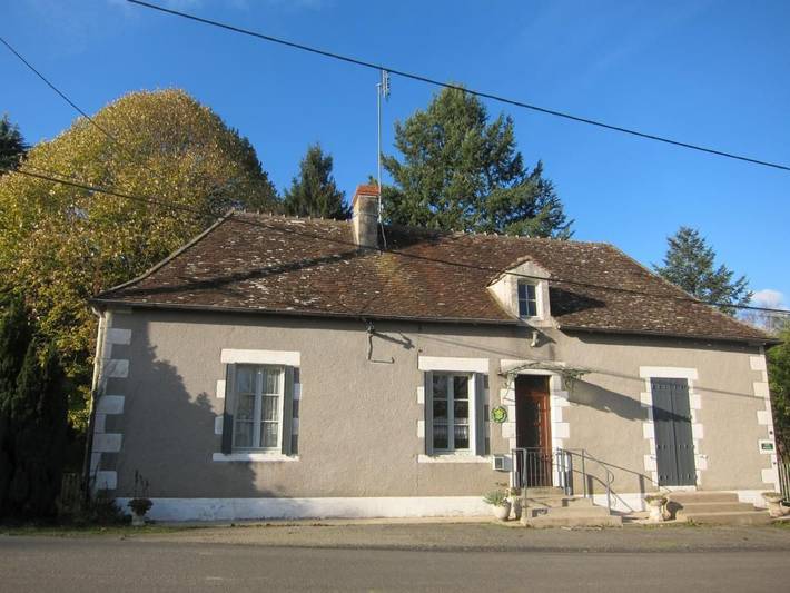 Gîte pour 4 personnes, avec jardin dans Indre