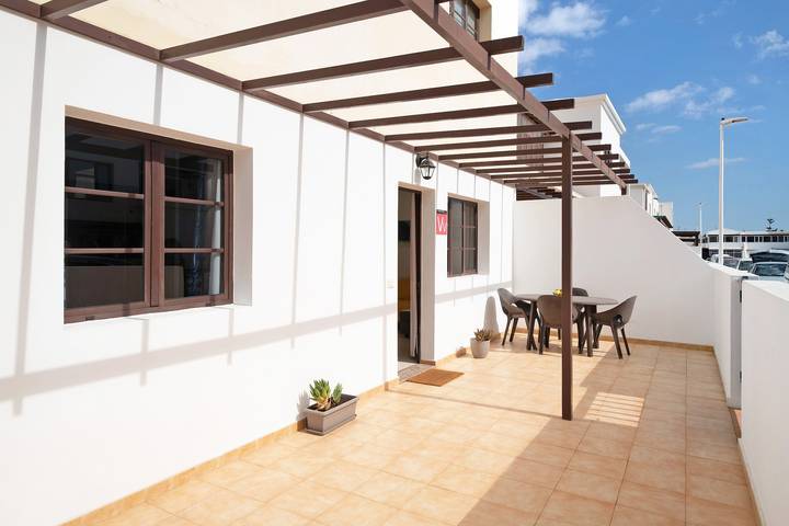 Ferienhaus „Cándido“ nahe am Meer mit privater Terrasse in Playa Honda, San Bartolomé
