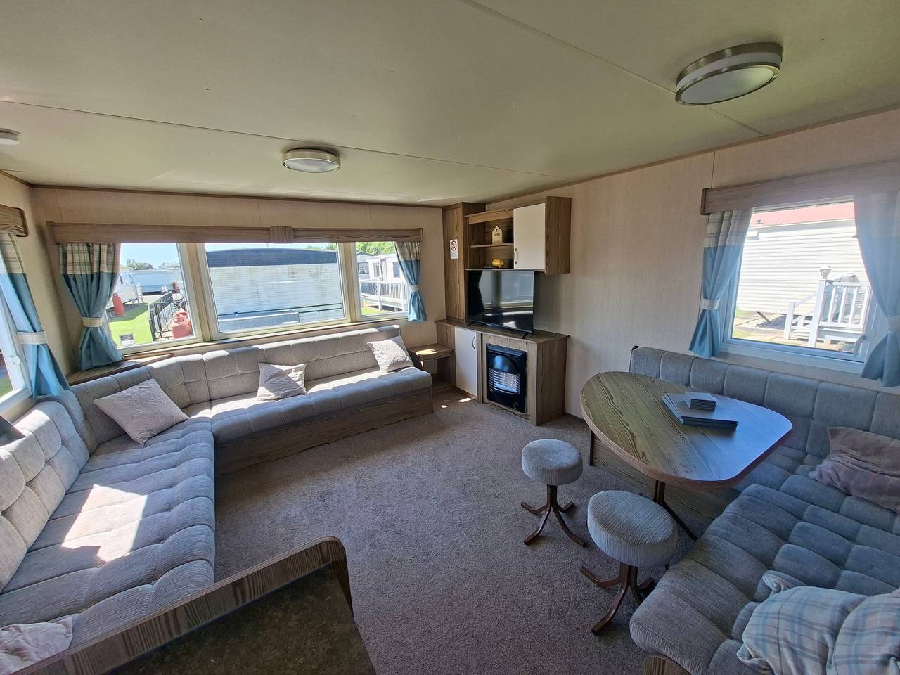Highfields Skegness Cabin near Beach & Pier in Skegness, Lincolnshire