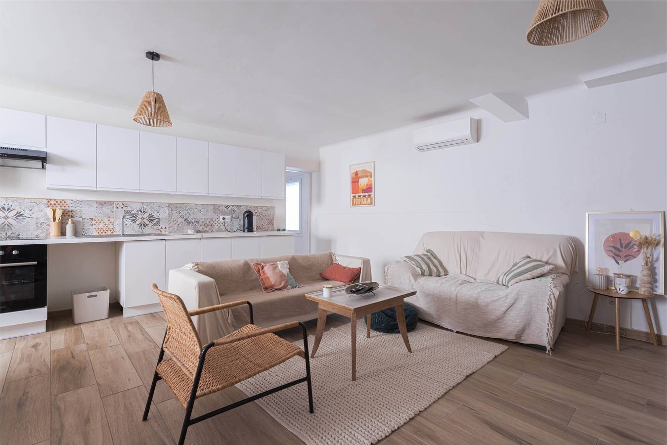 Appartement entier, Le Carmen appartement in Saint-Hippolyte (Languedoc-Roussillon), Côte d'Améthyste