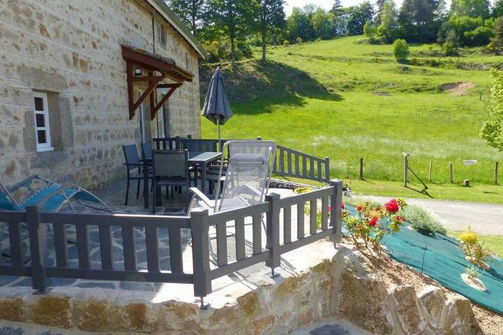 Gîte pour 4 personnes, avec terrasse, animaux acceptés dans la Loire