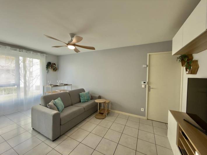 Gîte pour 4 personnes, avec terrasse, animaux acceptés à Vaulx-en-Velin - 2