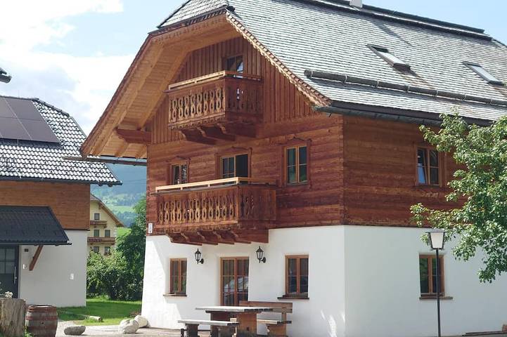 Chalet für 17 Personen, mit Balkon und Sauna sowie Garten