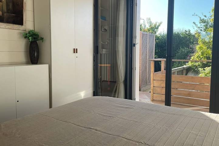 Agradable Casa Soleada Con Terraza Y Jardin in La Rochelle, Región de La Rochelle