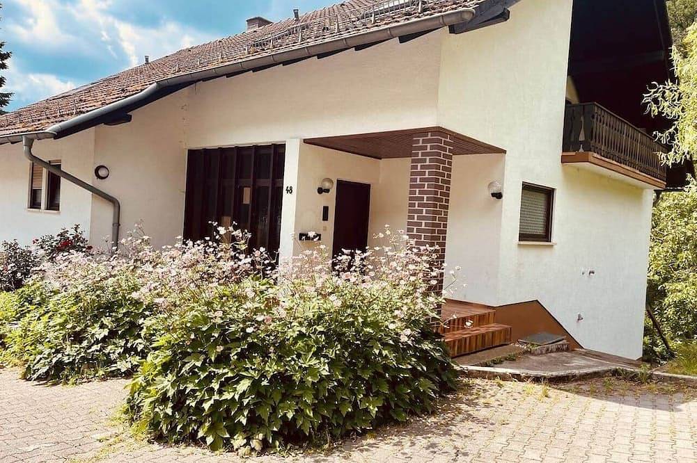 Ganze Wohnung, Odw homes - Wohnung im Landhaus mit Terrasse in Gorxheimertal, Bergstraße