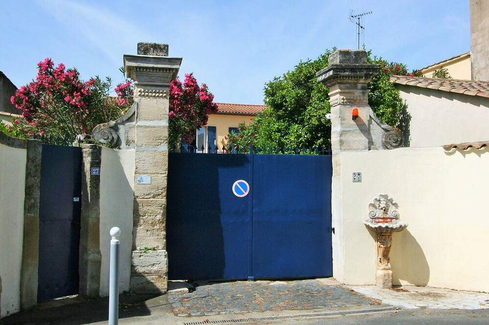 Montagnac single-storey house with large terrace in Montagnac, Mittelmeerküste (Frankreich)