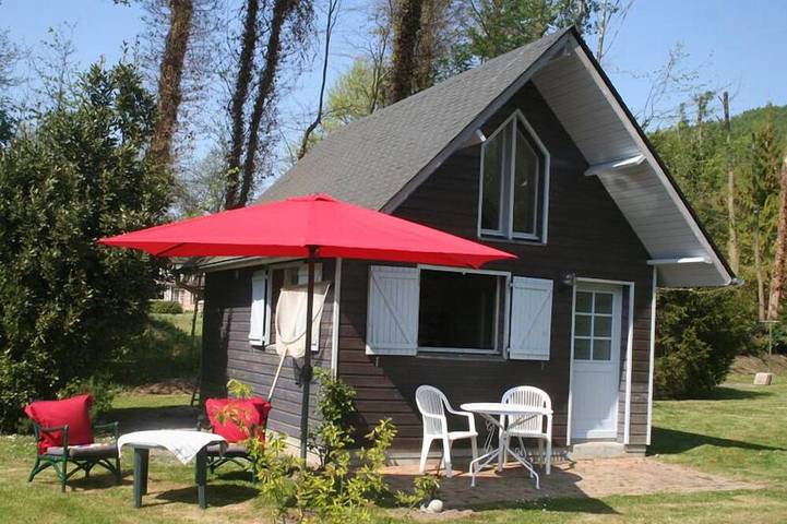 Location de vacances pour 2 personnes, avec terrasse et jardin à Ganzeville