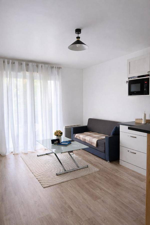 Gîte pour 5 personnes, avec terrasse et vue à Orly (Île de France) - 2