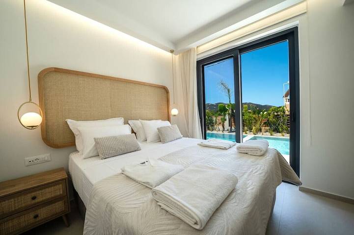 Villa Olira ✩ Privater Pool ✩ Modernes Design in Chania und Umgebung