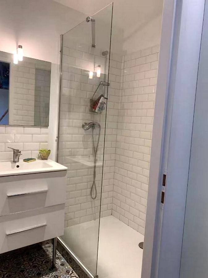 Chambre d’hôte pour 2 personnes, avec terrasse et piscine dans Plage de Portissol