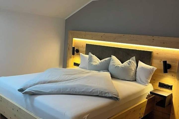 Ganze Wohnung, Ferienwohnung Bergblick 55 qm in Rimsting, Chiemsee