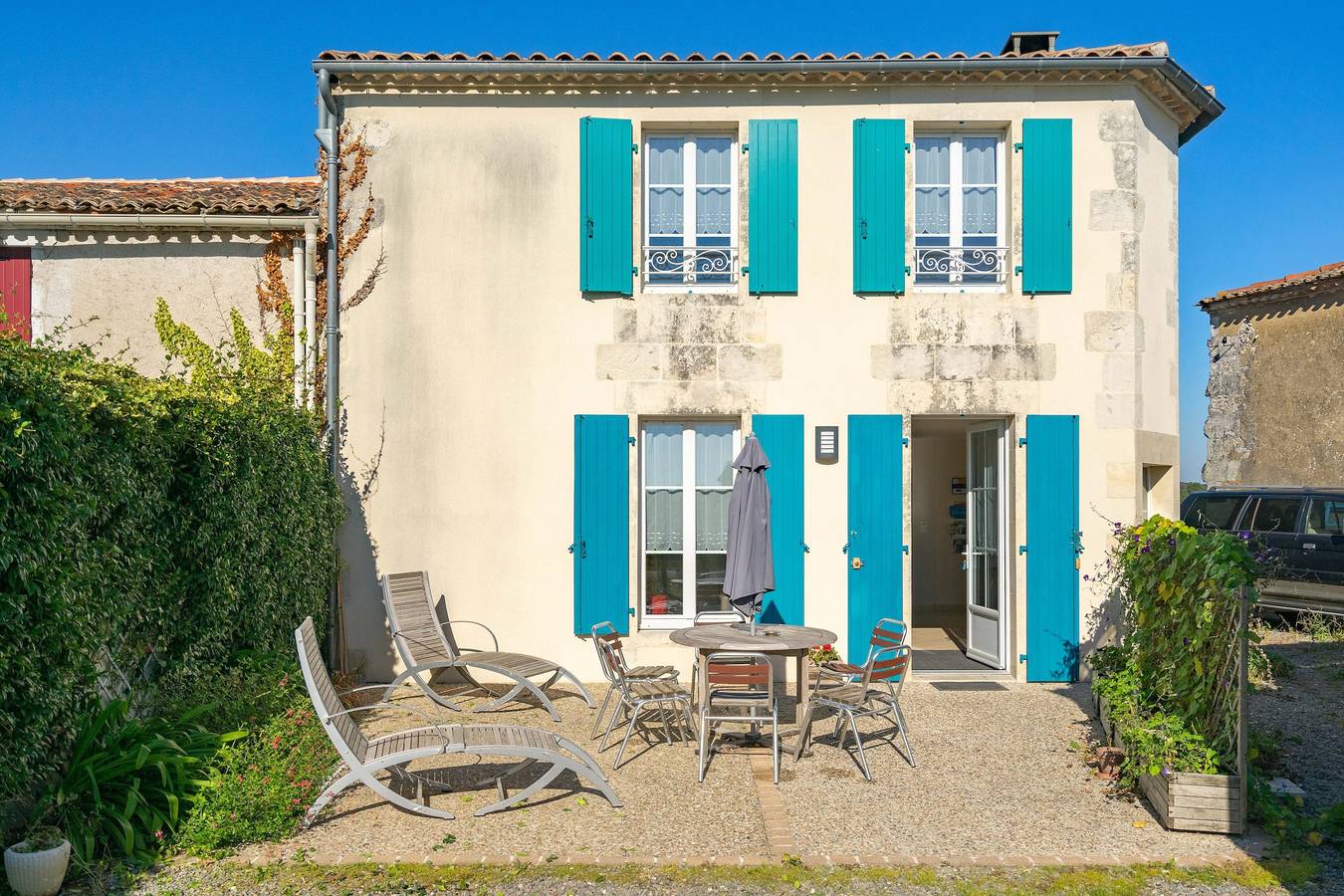 Casa de vacaciones 'Gîte Du Chai' con vistas al mar, terraza privada y Wi-Fi in Chenac-Saint-Seurin-d'Uzet, Saintes region
