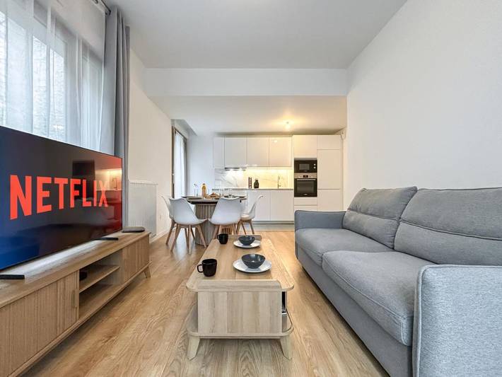 Gîte pour 6 personnes, avec terrasse et jardin dans La Plaine Saint-Denis - 2