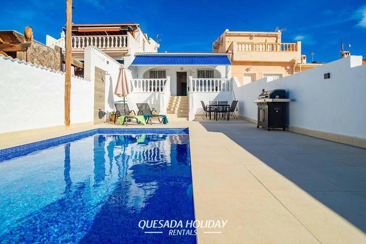 Casa rural para 5 personas, con jardín además de piscina y vistas en Rojales - 2