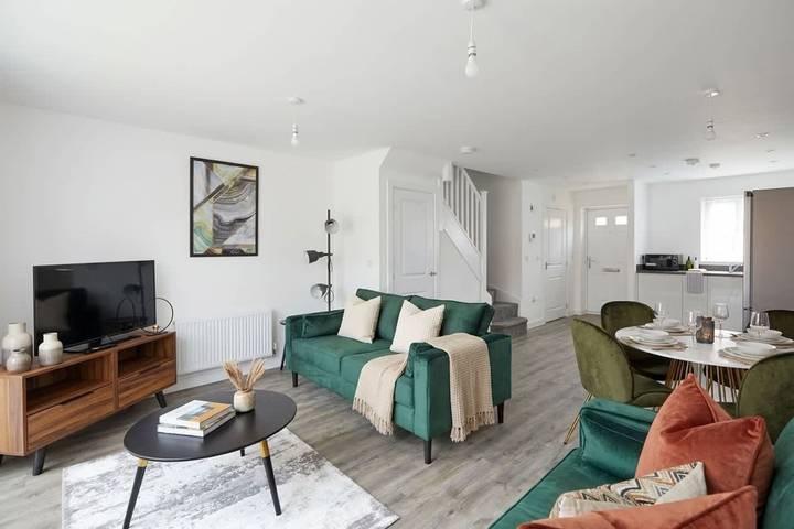Holiday rental for 6 people, with garden and balcony, child-friendly in Derby