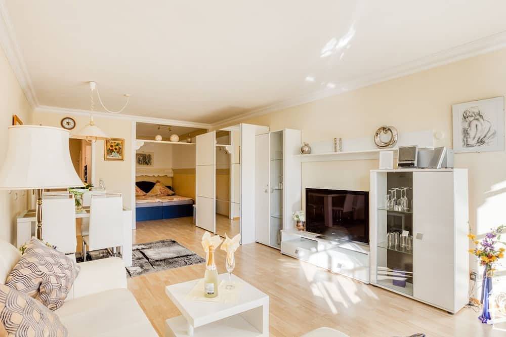 Ganze Wohnung, Ferienwohnung am Walchensee,W-Lan, mit eigenem Seegrundstück+Pkw Parkplatz in Walchensee