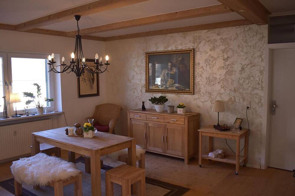 Ganze Wohnung, Ferienwohnung Hubertusklause - 3-Bettwohnung in Montabaur, Lahn-Taunus
