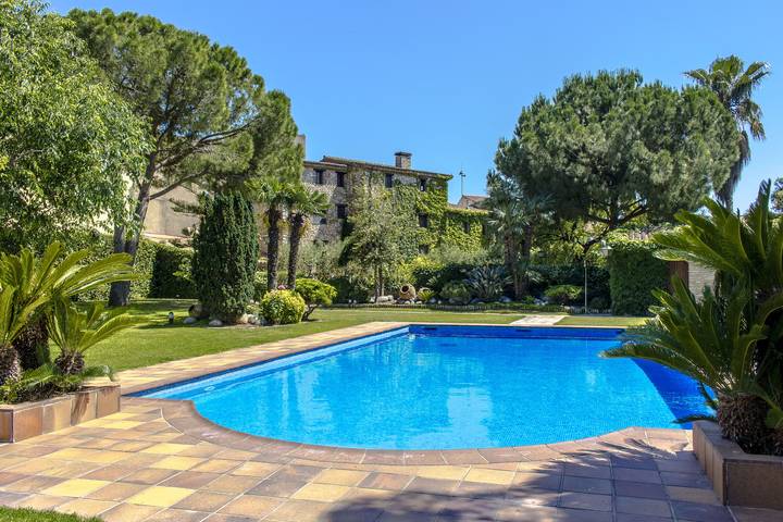 Villa pour 32 personnes, avec jardin - 1