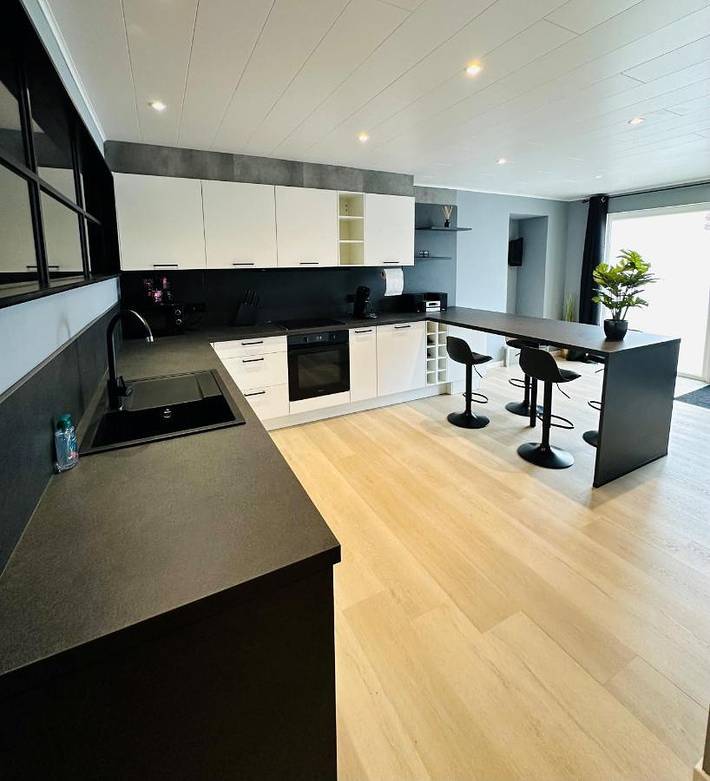 Gîte pour 7 personnes à La Bruyère - 2