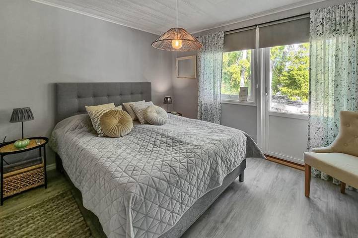 2 bedroom beautiful home in Norra Kedum in Lidköping, Vänern