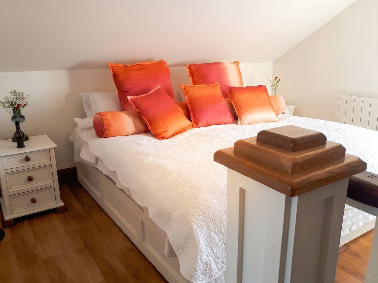 Appartement entier, Appartement cosy à Galway avec balcon, 32 m², vue sur la ville in Galway, Comté de Galway