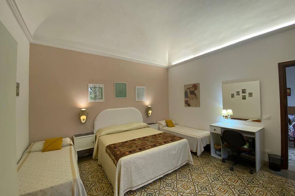 The House of Flowers, in the heart of the Gulf of Macari 2.5 km from the sea. in Castelluzzo, San Vito Lo Capo
