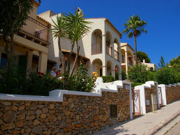 Apartamento entero, Apartamento de vacaciones para 6 personas con balcón in Alcanada, Alcúdia