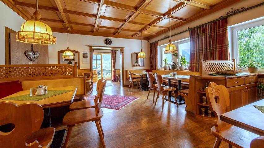 Ferienwohnung für 2 Personen, mit Balkon und Terrasse sowie Garten in Lofer - 2