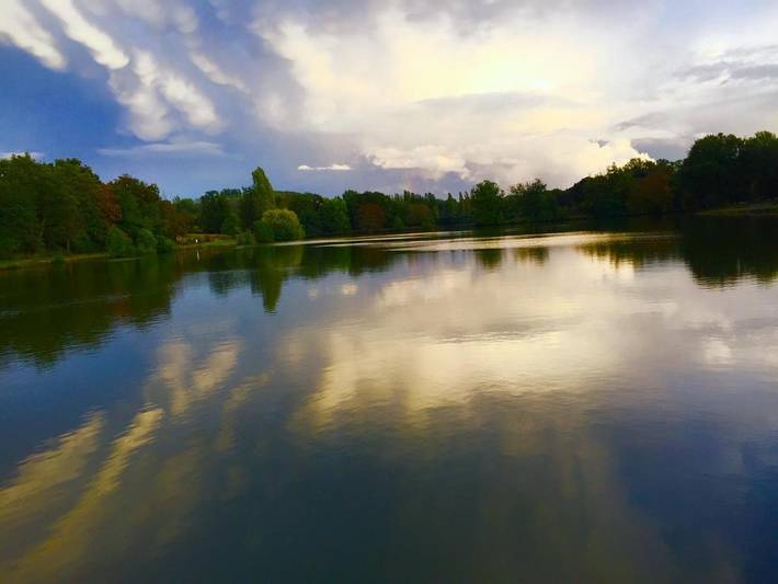 Location de vacances pour 6 personnes, avec vue ainsi que jardin et vue sur le lac, animaux acceptés à Bocal (récipient) - 3