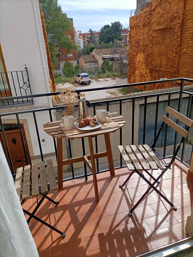 Apartamento para 4 personas, con Balcón además de Terraza y Vistas en Buñol
