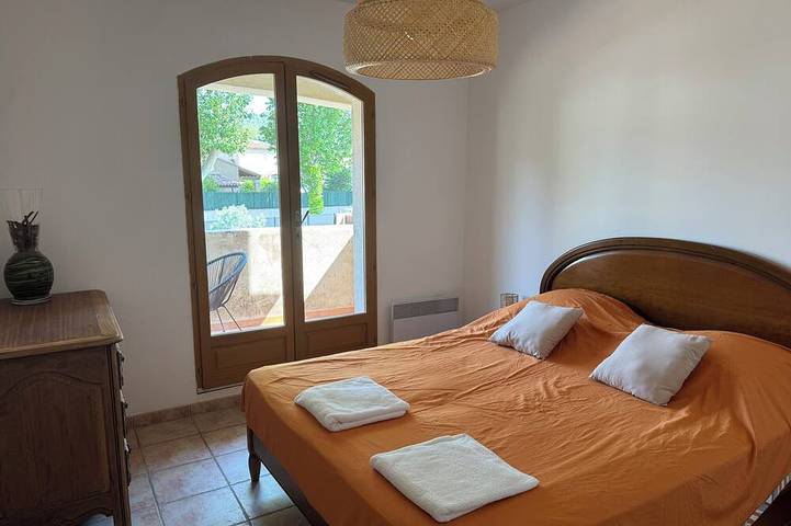 Villa pour 8 personnes, avec piscine à Saint-Cyr-sur-Mer - 2