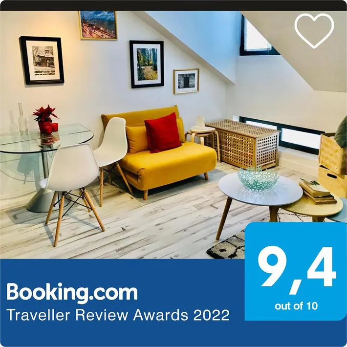 Apartamento de vacaciones para 4 personas, con terraza y piscina - 1