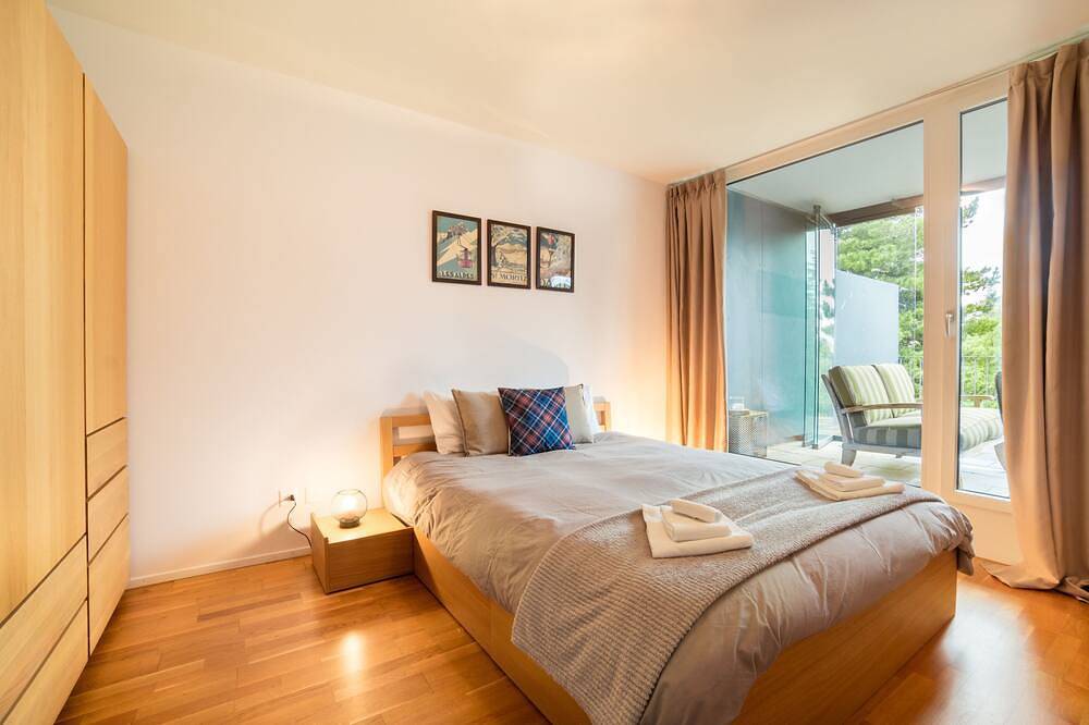 Ganze Wohnung, Little Gem, penthouse apartment with mountain views in Andermatt, Skiarena Andermatt-Sedrun