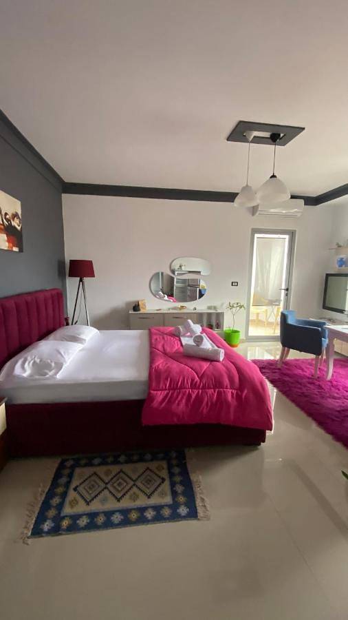 Appartement de vacances pour 2 personnes, avec vue sur le lac ainsi que vue et terrasse