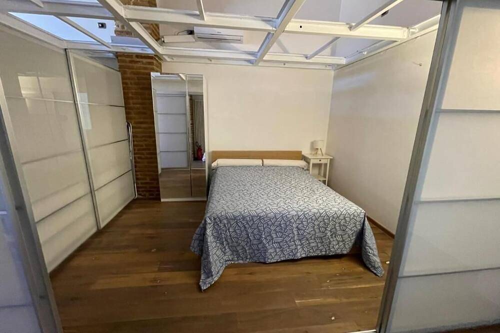 Entire apartment, Foro Romano Apartments D in Rome City Center, Rome