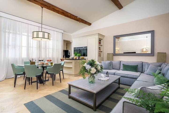 Villa for 6 people, with garden in Florence