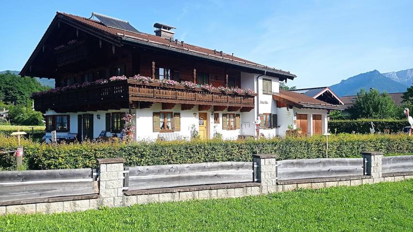 Ferienwohnung für 4 Personen, mit Balkon in Schönau am Königssee